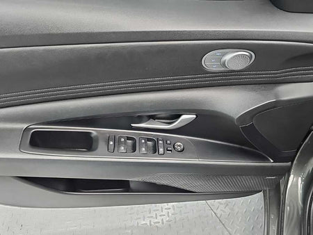 Hyundai Avante — photo 17
