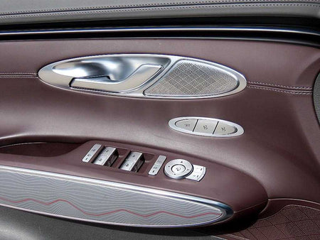Genesis GV70 — photo 12