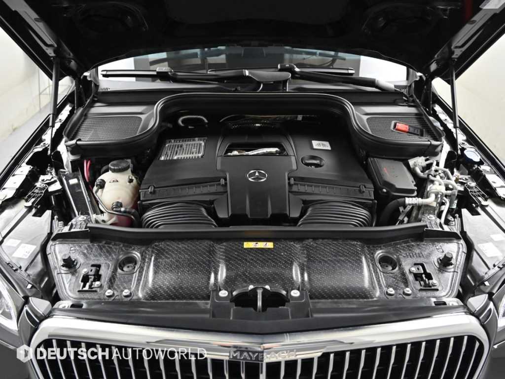Mercedes-Benz GLS-Class — photo 06