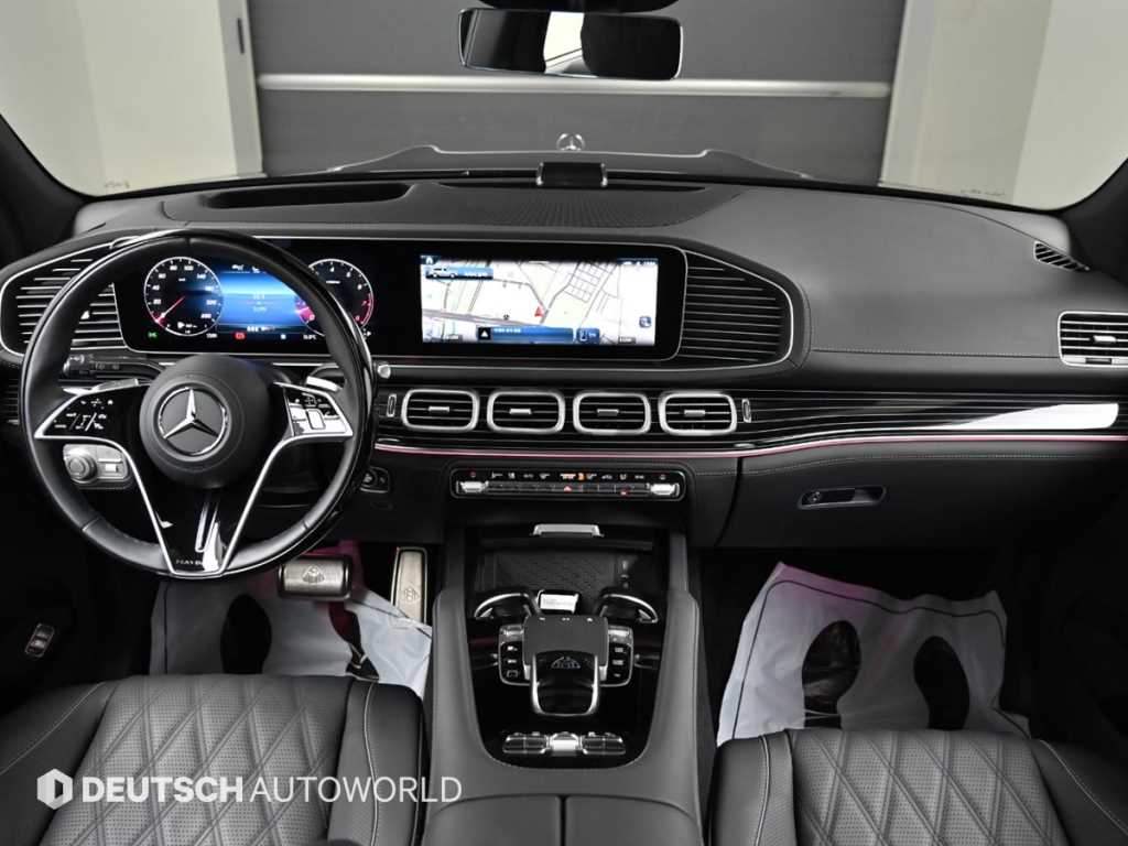 Mercedes-Benz GLS-Class — photo 07