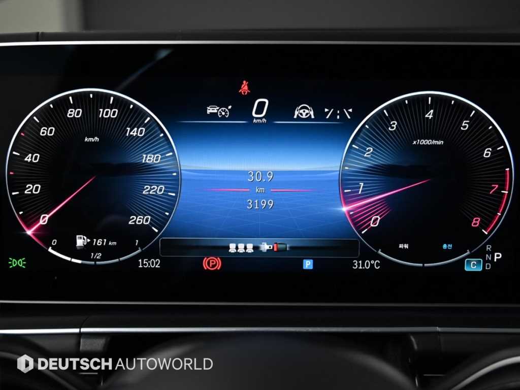 Mercedes-Benz GLS-Class — photo 08