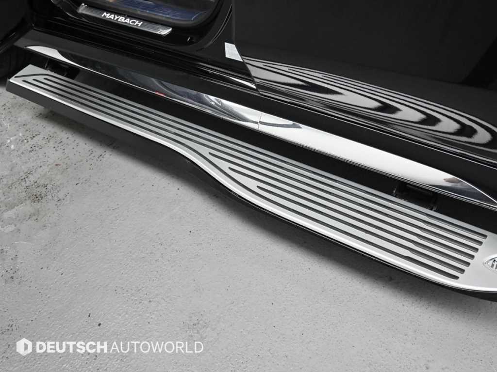 Mercedes-Benz GLS-Class — photo 16