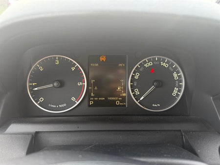 Land Rover Discovery — photo 02