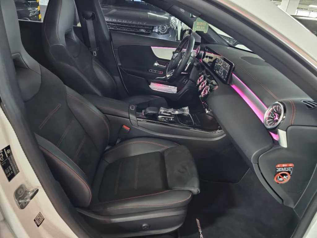 Mercedes-Benz CLA-Class — photo 15
