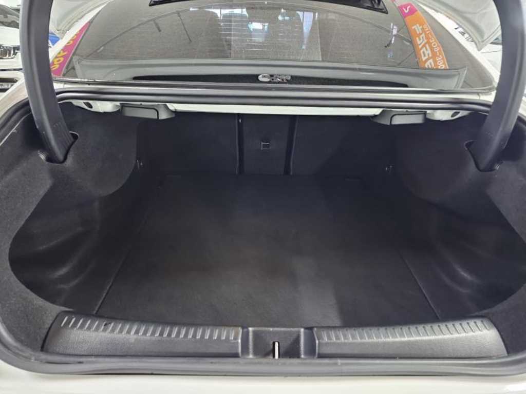 Mercedes-Benz CLA-Class — photo 19