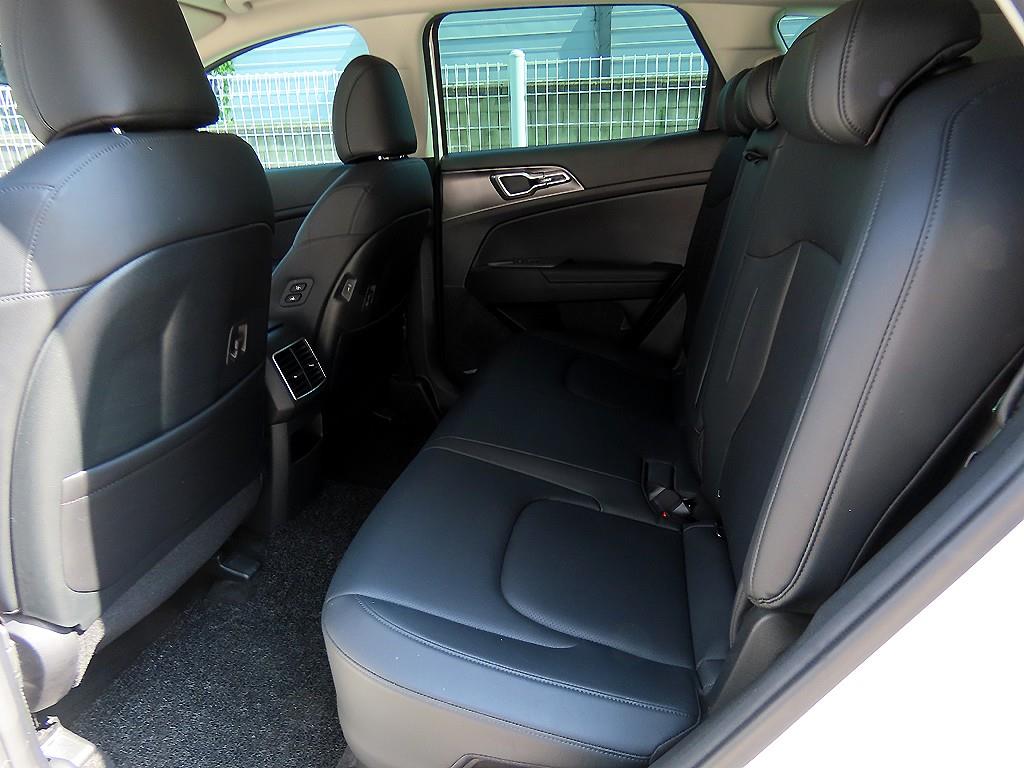 Kia Sportage — photo 06
