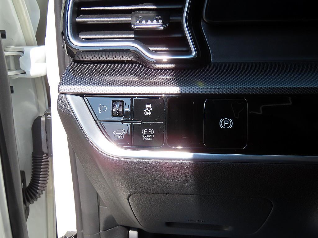 Kia Sportage — photo 11