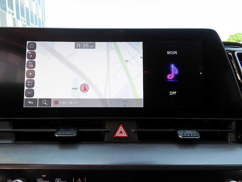 Kia Sportage — photo 14