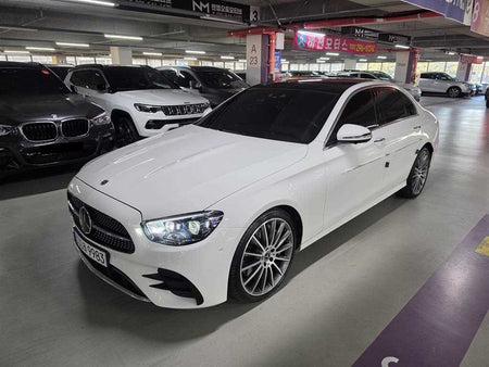 Mercedes-Benz E-Class — photo 03