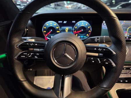 Mercedes-Benz E-Class — photo 12