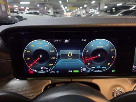 Mercedes-Benz E-Class — photo 13