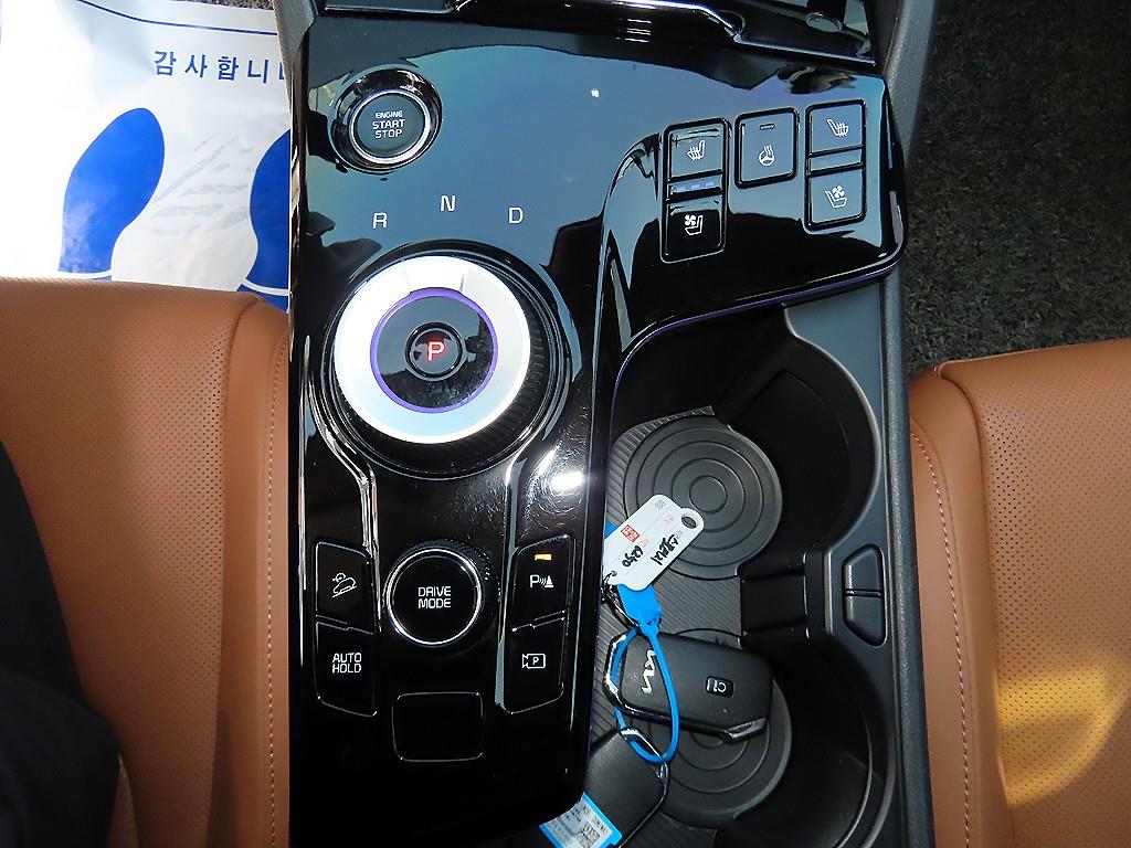 Kia Sportage — photo 10