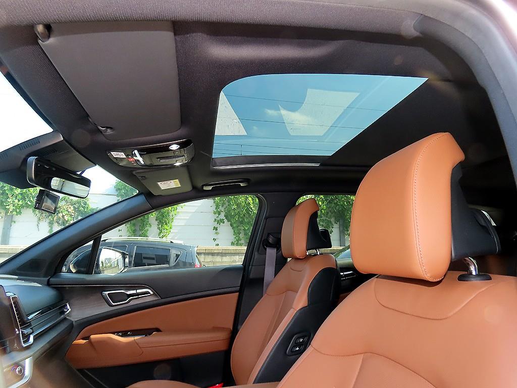 Kia Sportage — photo 16