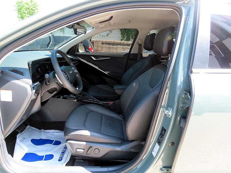 Kia Niro — photo 05