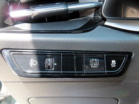 Kia Niro — photo 11