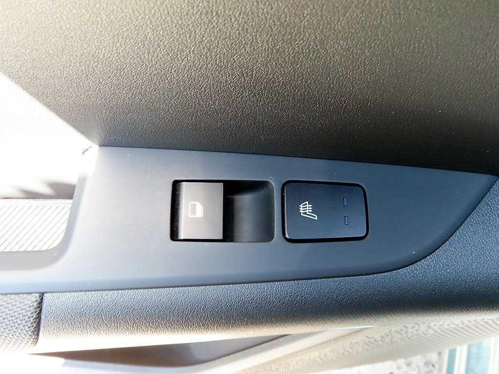 Kia Niro — photo 16