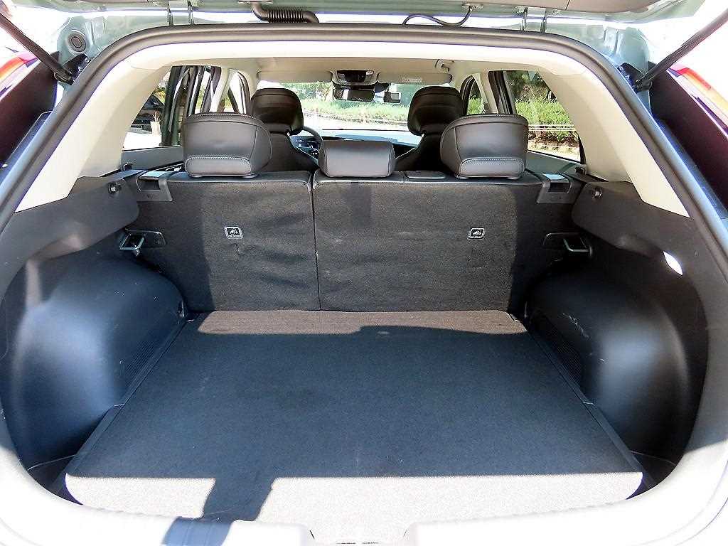 Kia Niro — photo 18