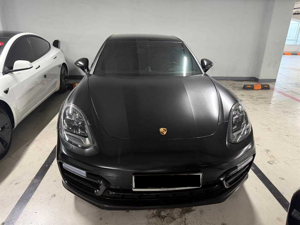 Porsche Panamera — photo 03