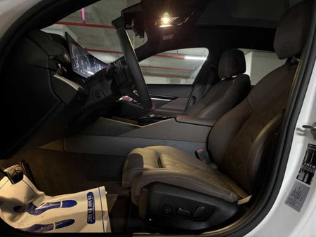 BMW 5-Series — photo 09