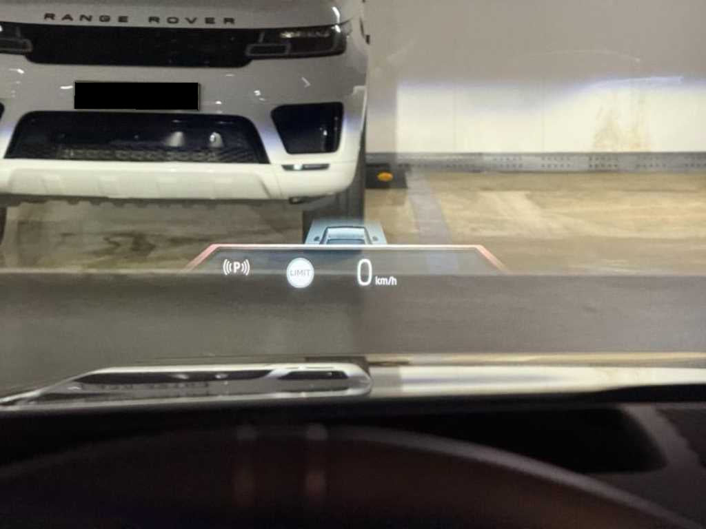 BMW 5-Series — photo 16