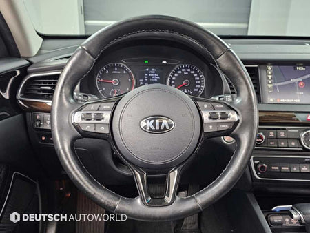 Kia K7 — photo 13