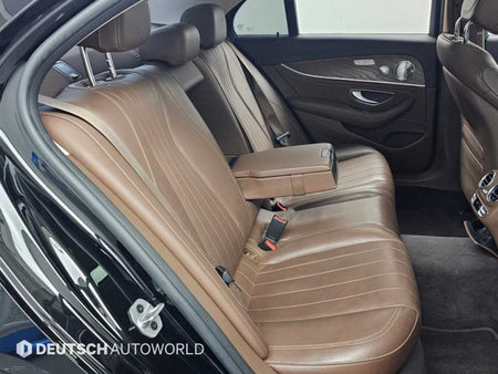 Mercedes-Benz E-Class — photo 12