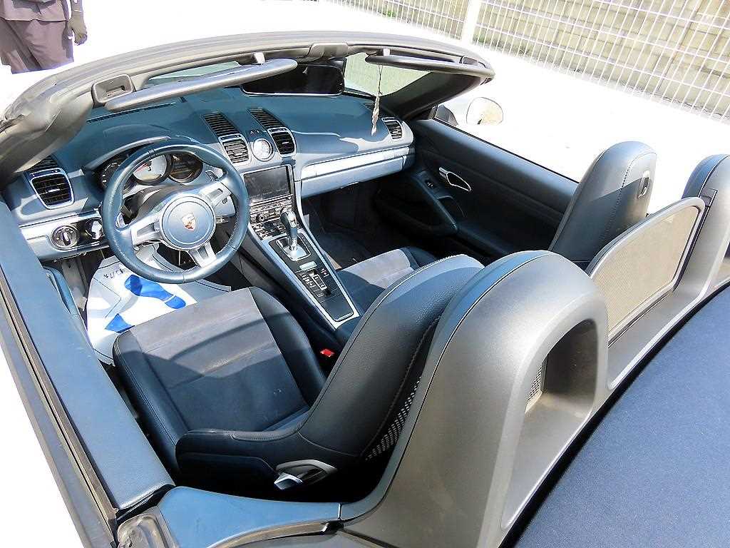Porsche Boxster — photo 09