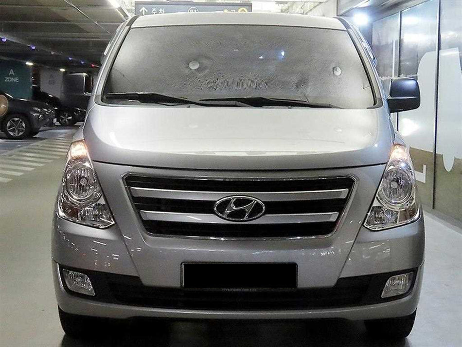 Hyundai Starex — photo 02