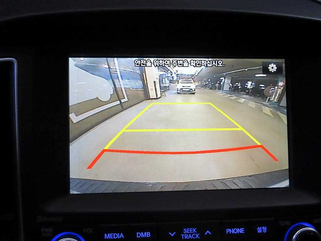 Hyundai Starex — photo 16
