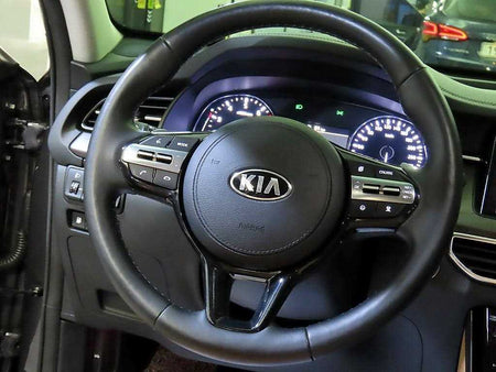 Kia K7 — photo 08