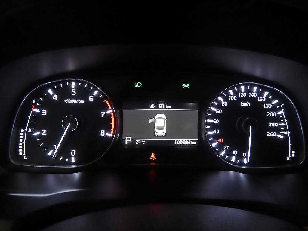 Kia K7 — photo 09