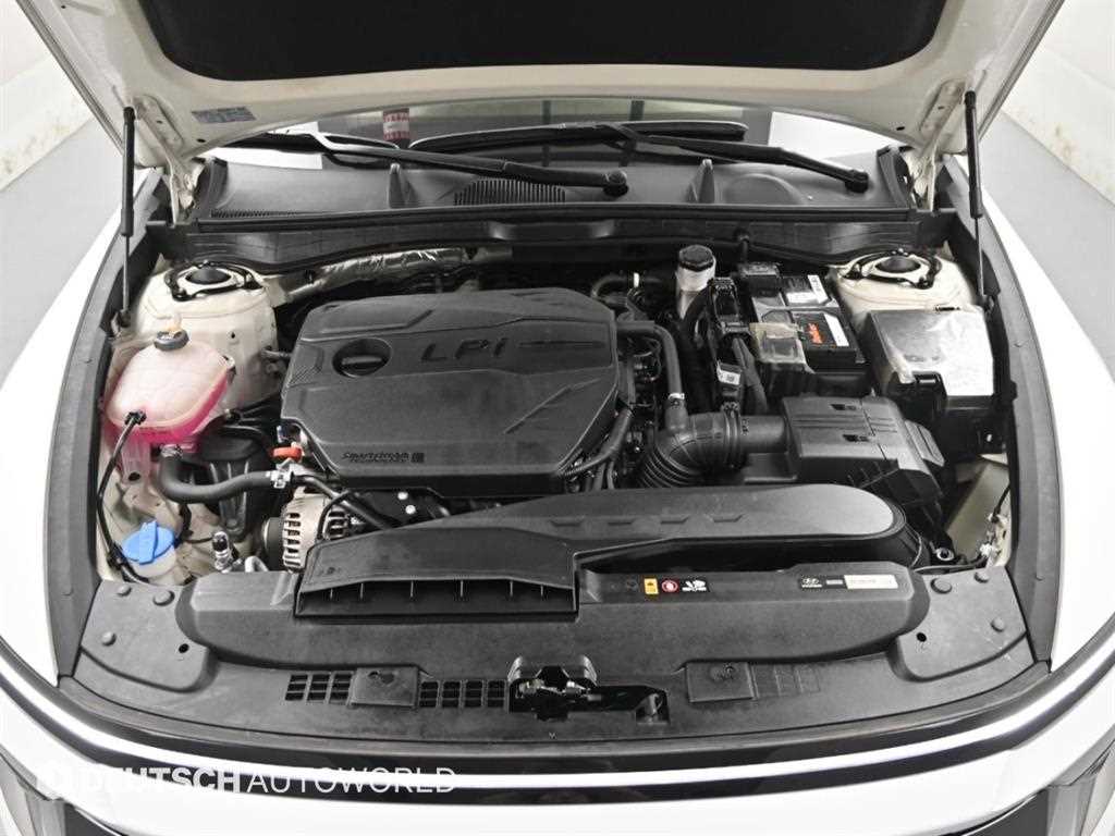 Hyundai Sonata — photo 06
