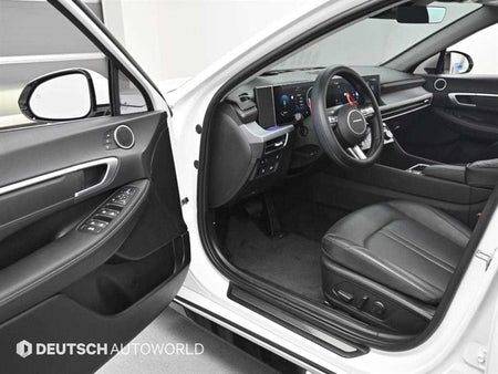 Hyundai Sonata — photo 11