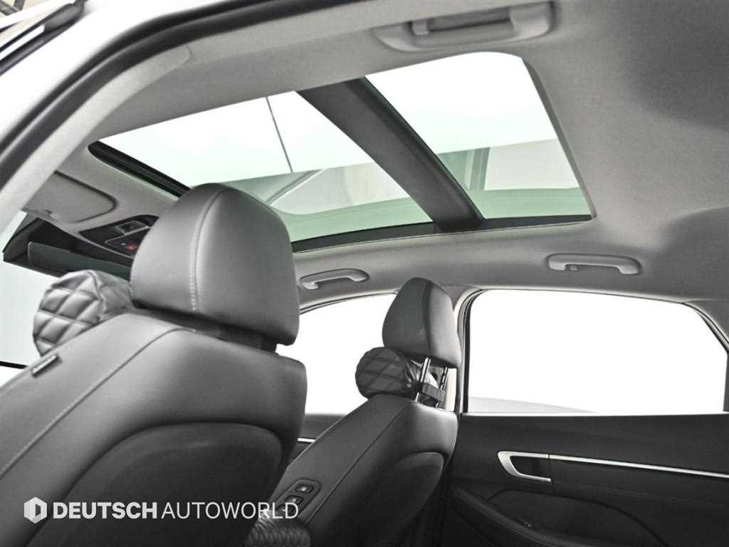 Hyundai Sonata — photo 18