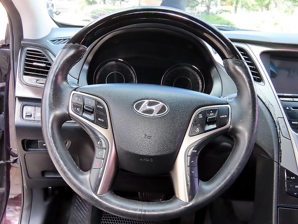 Hyundai Grandeur — photo 08