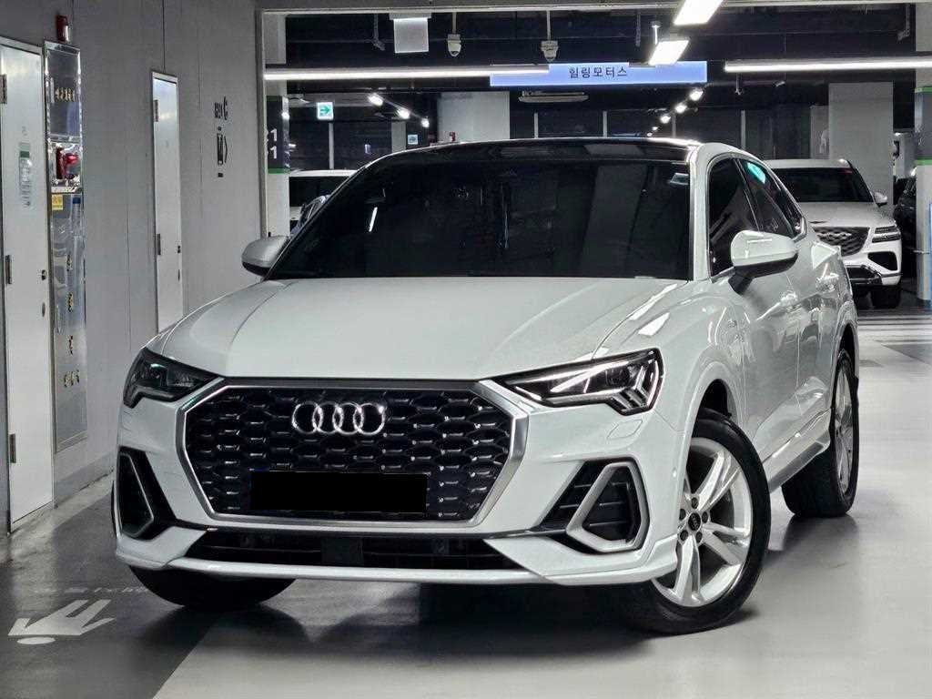Audi Q3 — photo 01