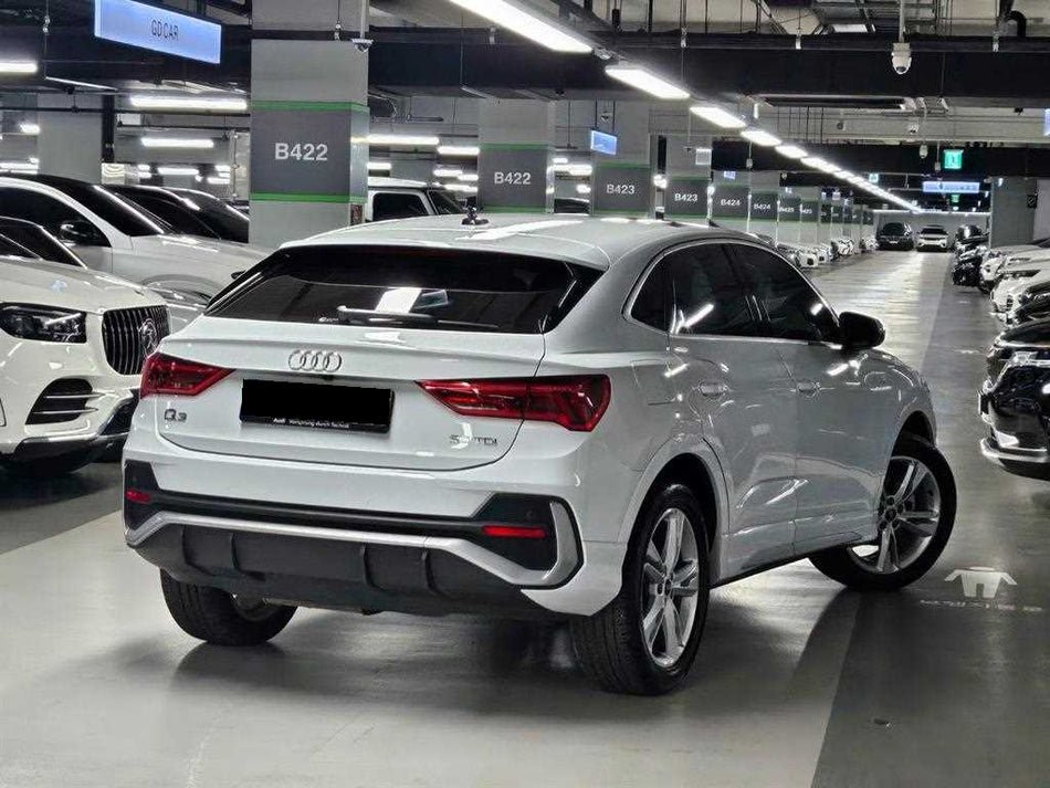 Audi Q3 — photo 02