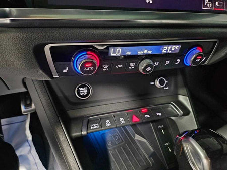 Audi Q3 — photo 10
