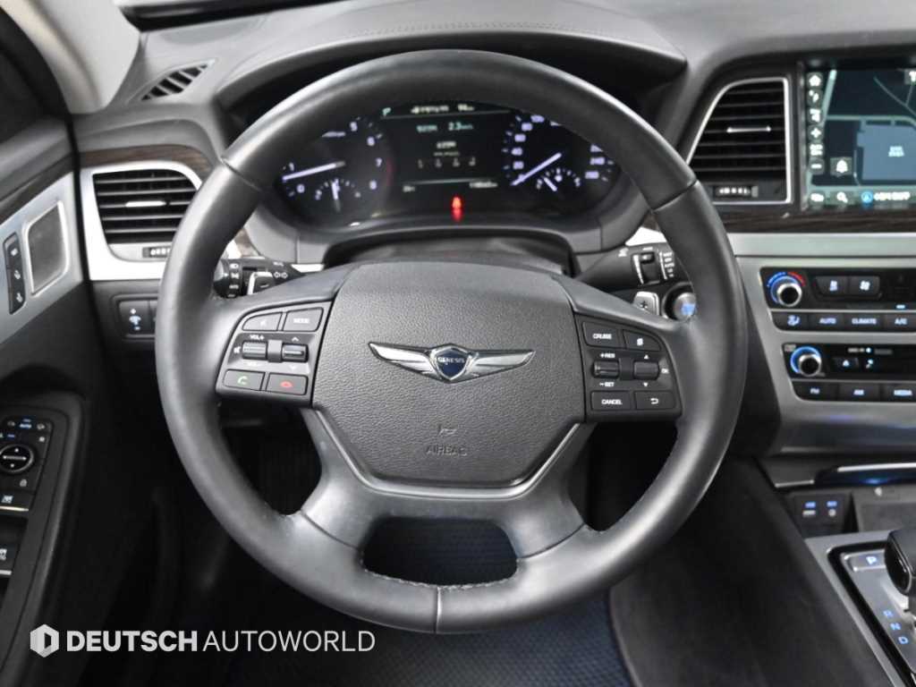Genesis G80 — photo 14