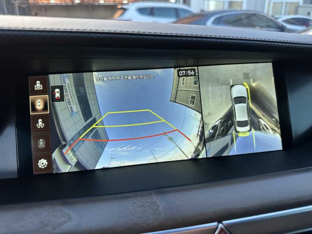 Genesis G90 — photo 11