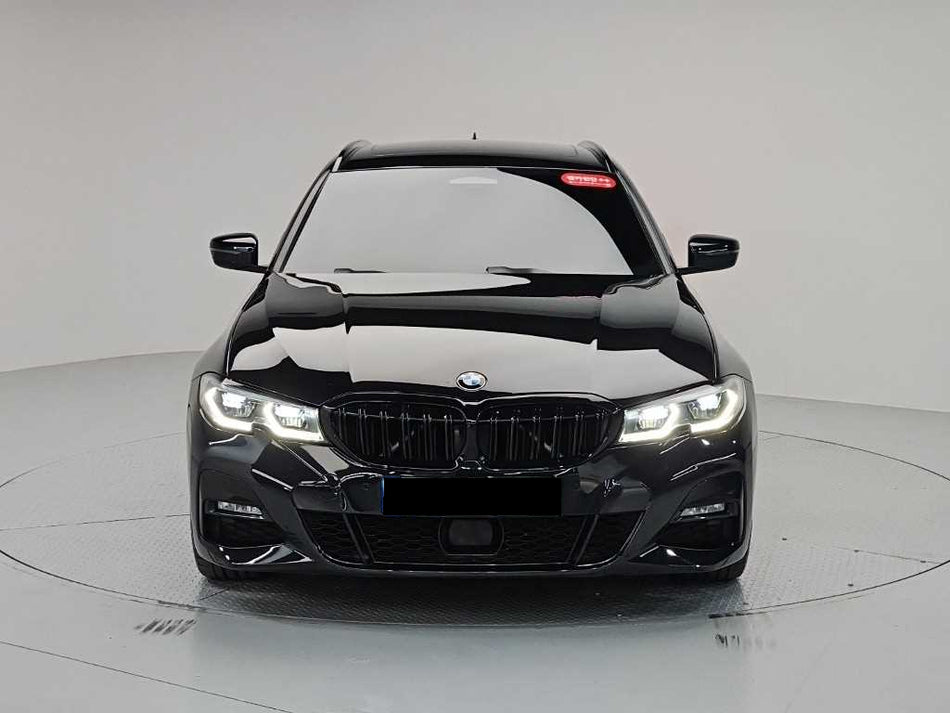 BMW 3-Series — photo 02