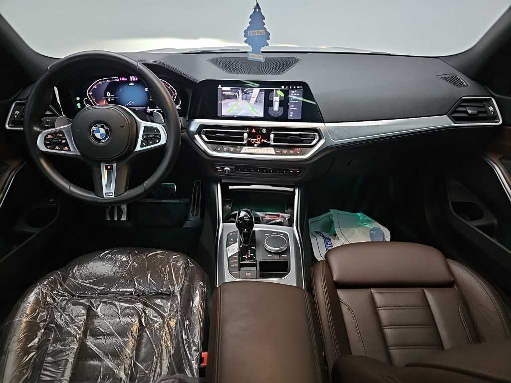 BMW 3-Series — photo 07