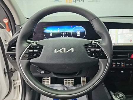 Kia Niro — photo 09
