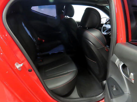 Hyundai Veloster — photo 07
