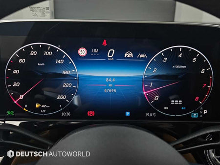 Mercedes-Benz E-Class — photo 08