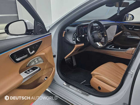 Mercedes-Benz E-Class — photo 11