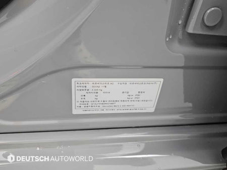 Mercedes-Benz E-Class — photo 20