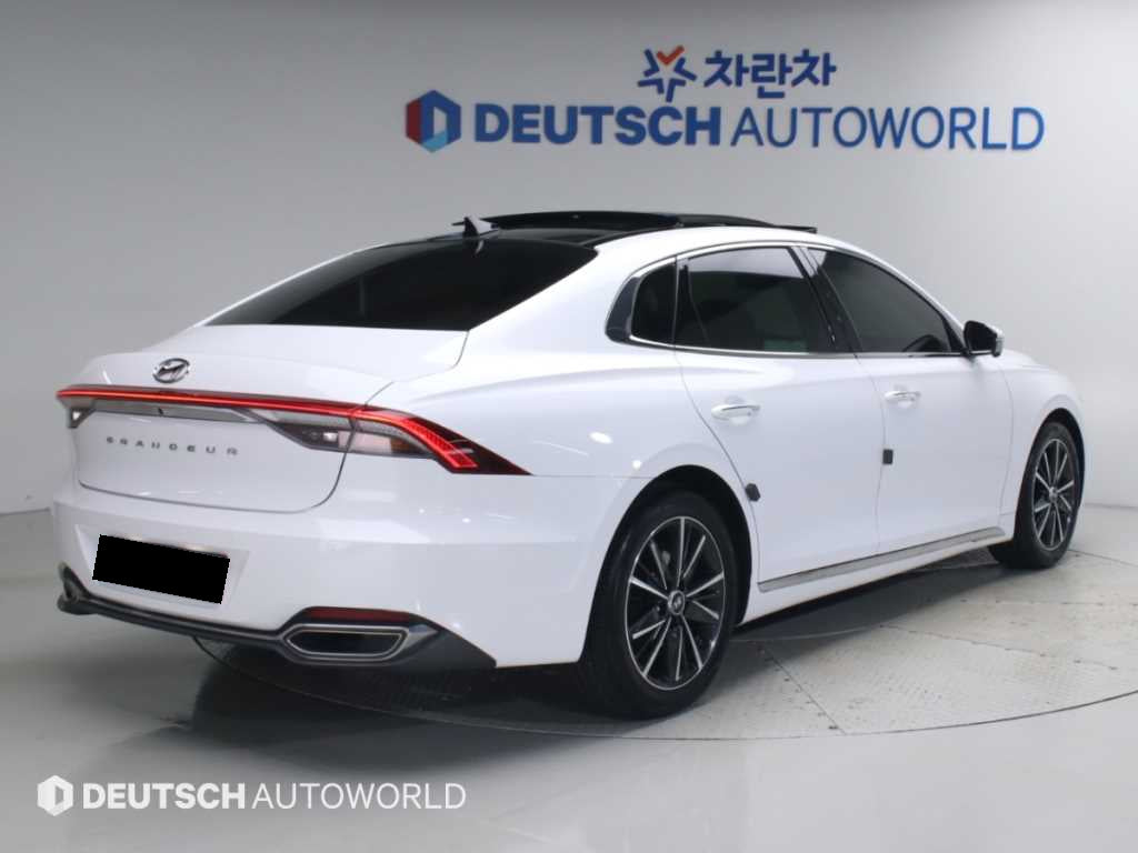 Hyundai Grandeur — photo 02