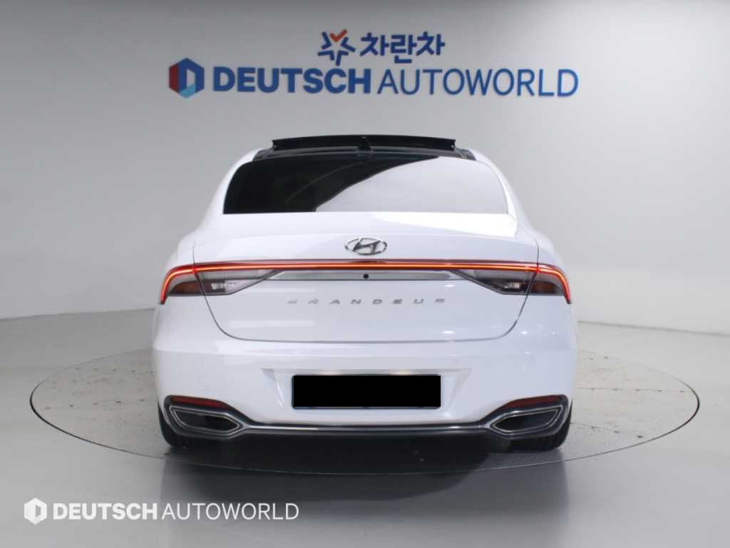 Hyundai Grandeur — photo 04