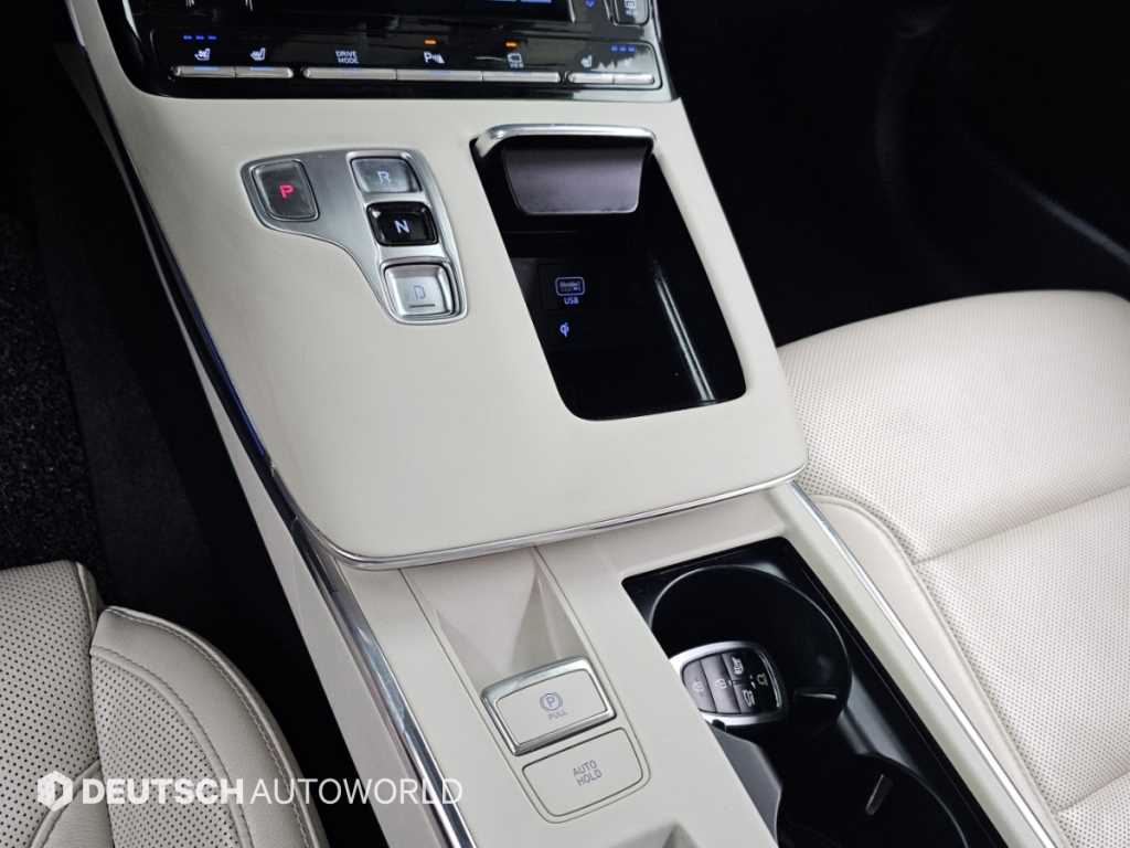 Hyundai Grandeur — photo 09
